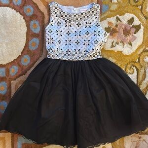 Girls Sleeveless Black White and gold embellished Dress Size 6